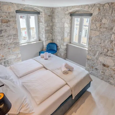 Apartamento Palace Luxury Retreat