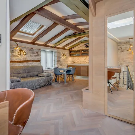 Palace Luxury Retreat Lejlighed