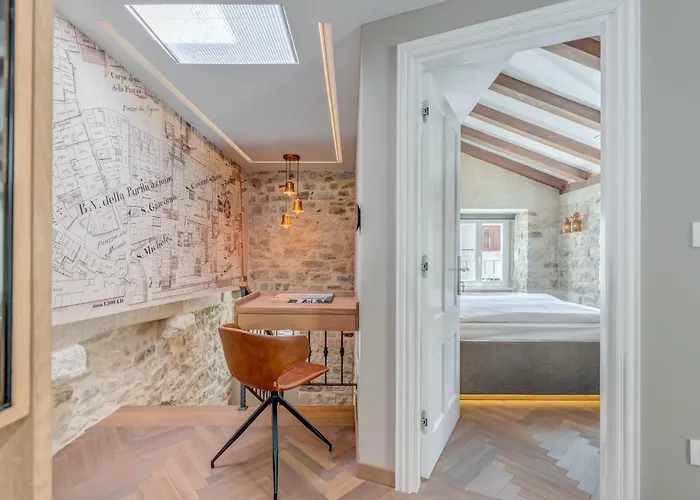 Palace Luxury Retreat * Split