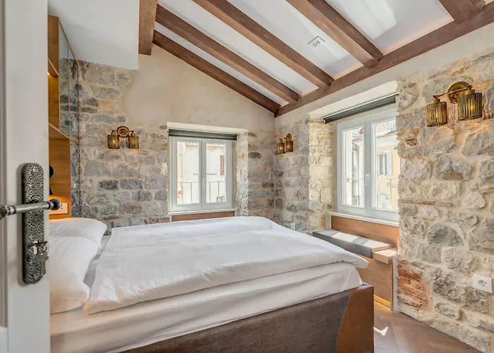Palace Luxury Retreat * Split