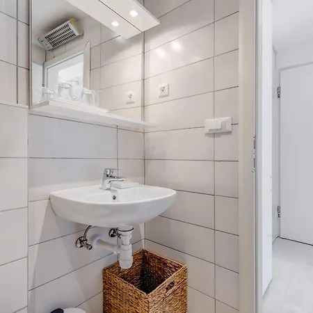 Palace Luxury Retreat - Old Town *