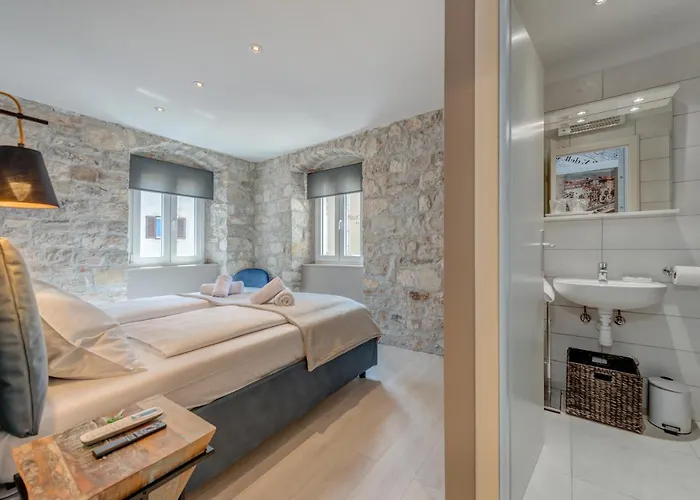 דירה Palace Luxury Retreat *