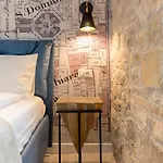 Palace Luxury Retreat