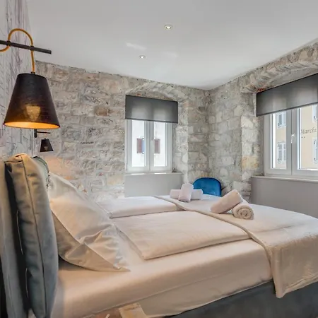 Apartment Palace Luxury Retreat Split